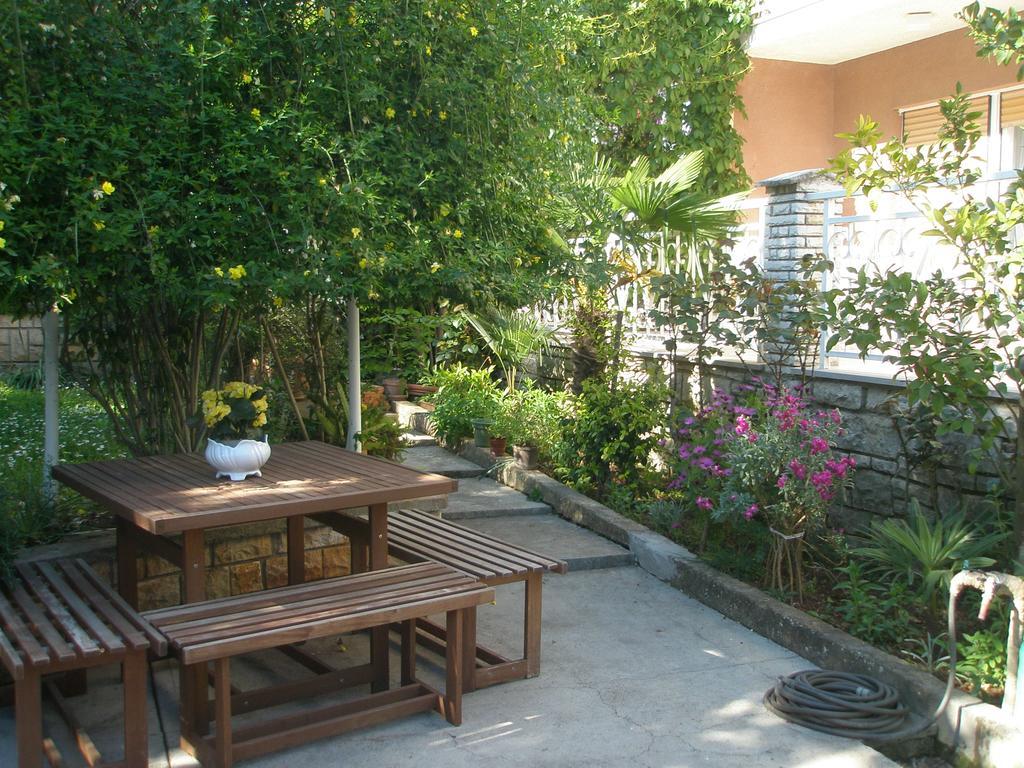 Apartment Rojnic Pula Exterior foto